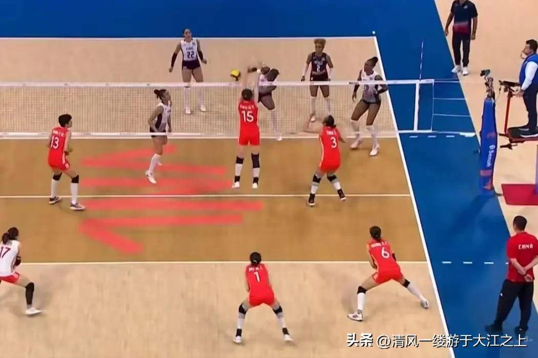 莱切斯特客场全取三分，遭遇强劲对手轻松逆转取胜，表现亮眼的简单介绍