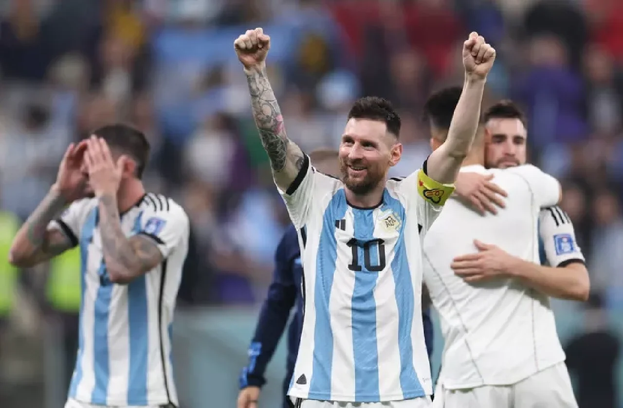 关于克罗地亚铁卫奉献精彩助攻，队友感谢，稳步上升的信息