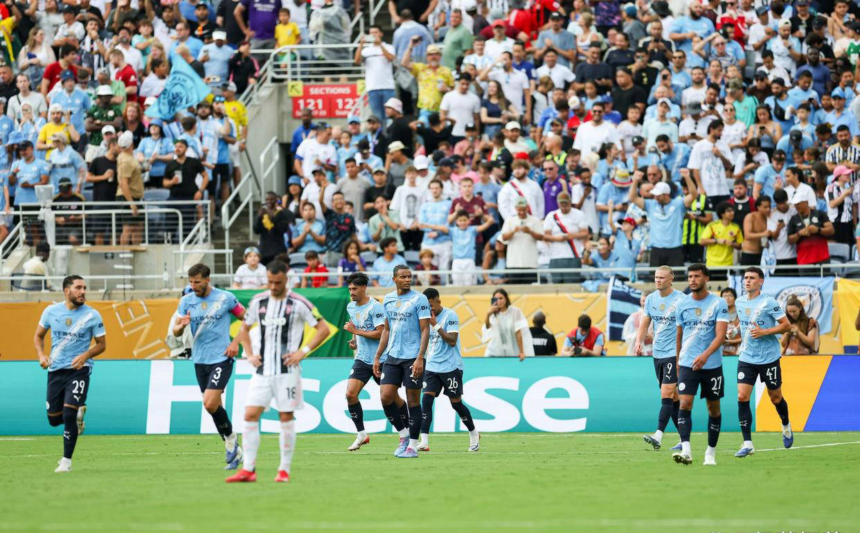 曼城主场击败巴黎,英德双雄争夺冠军之争!,引发热议的简单介绍 曼城主场击败巴黎,英德双雄争夺冠军之争!,引发热议的简单介绍