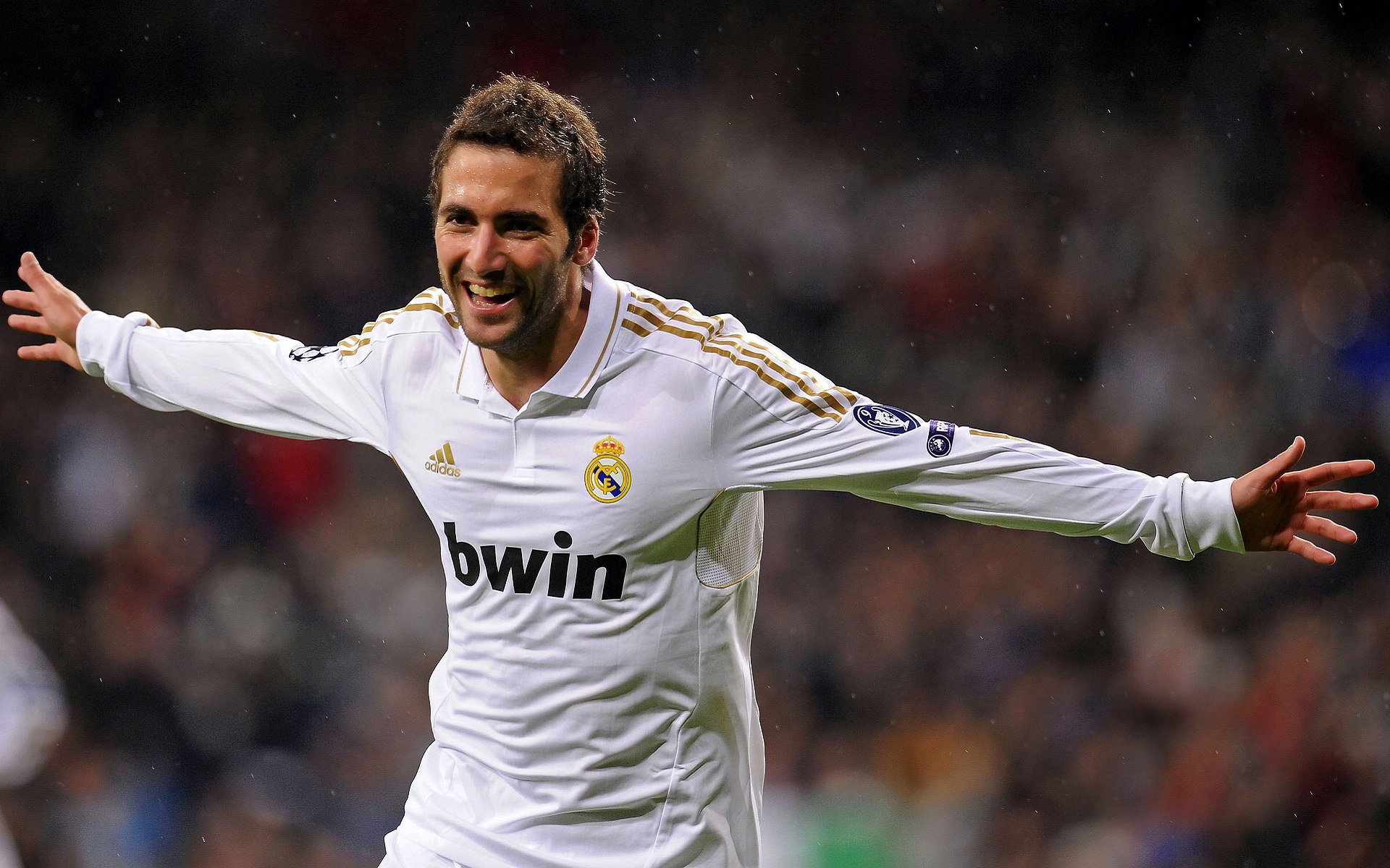 亚洲之光闪耀法甲!黄喜灿爆冷绝杀里昂,马里逆袭背后的战术密码