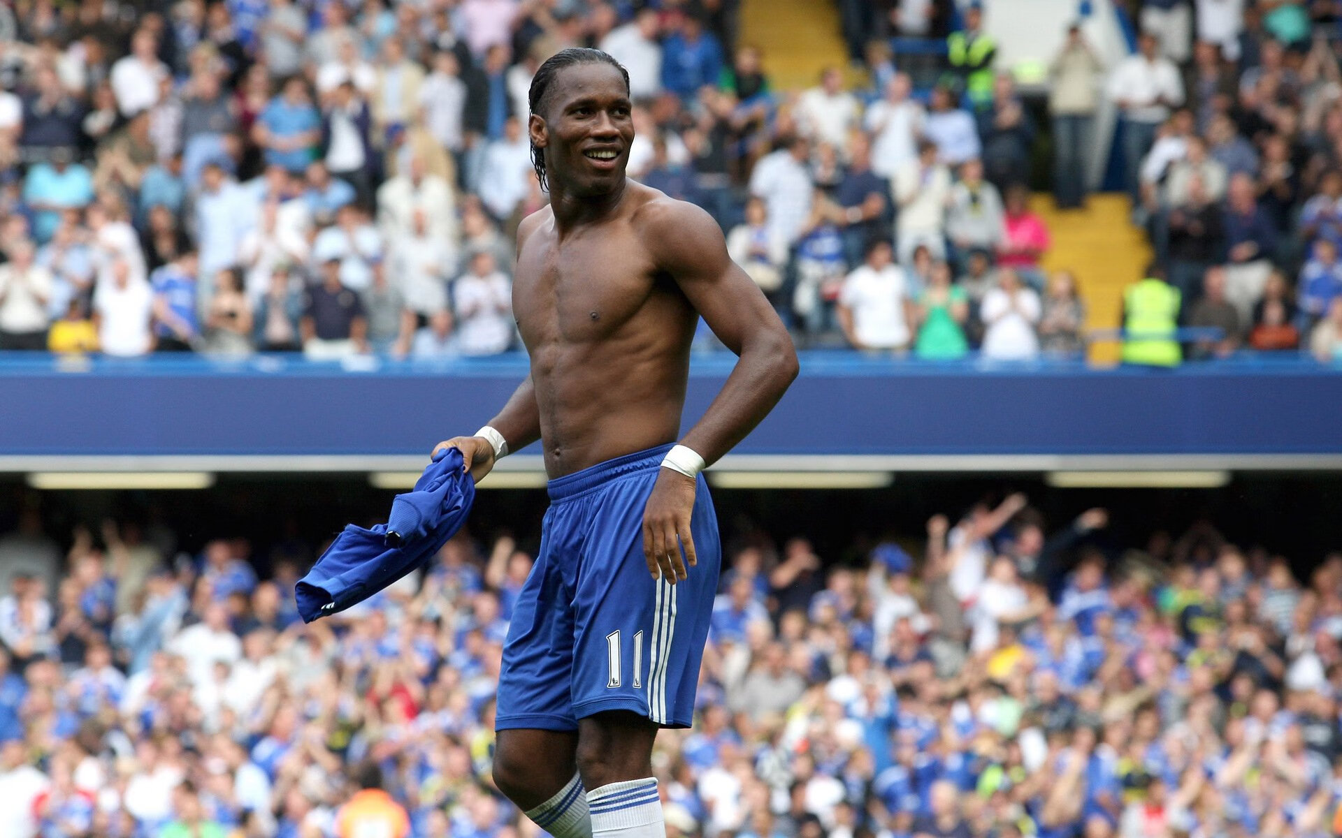 窒息攻防！魔术4分险胜山西，这记绝杀改写季后赛格局